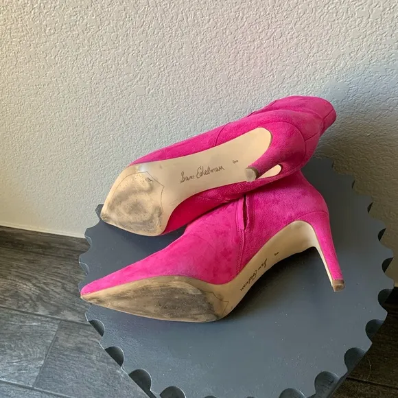 $98🔥Pink suede leather boots 💓size 8US