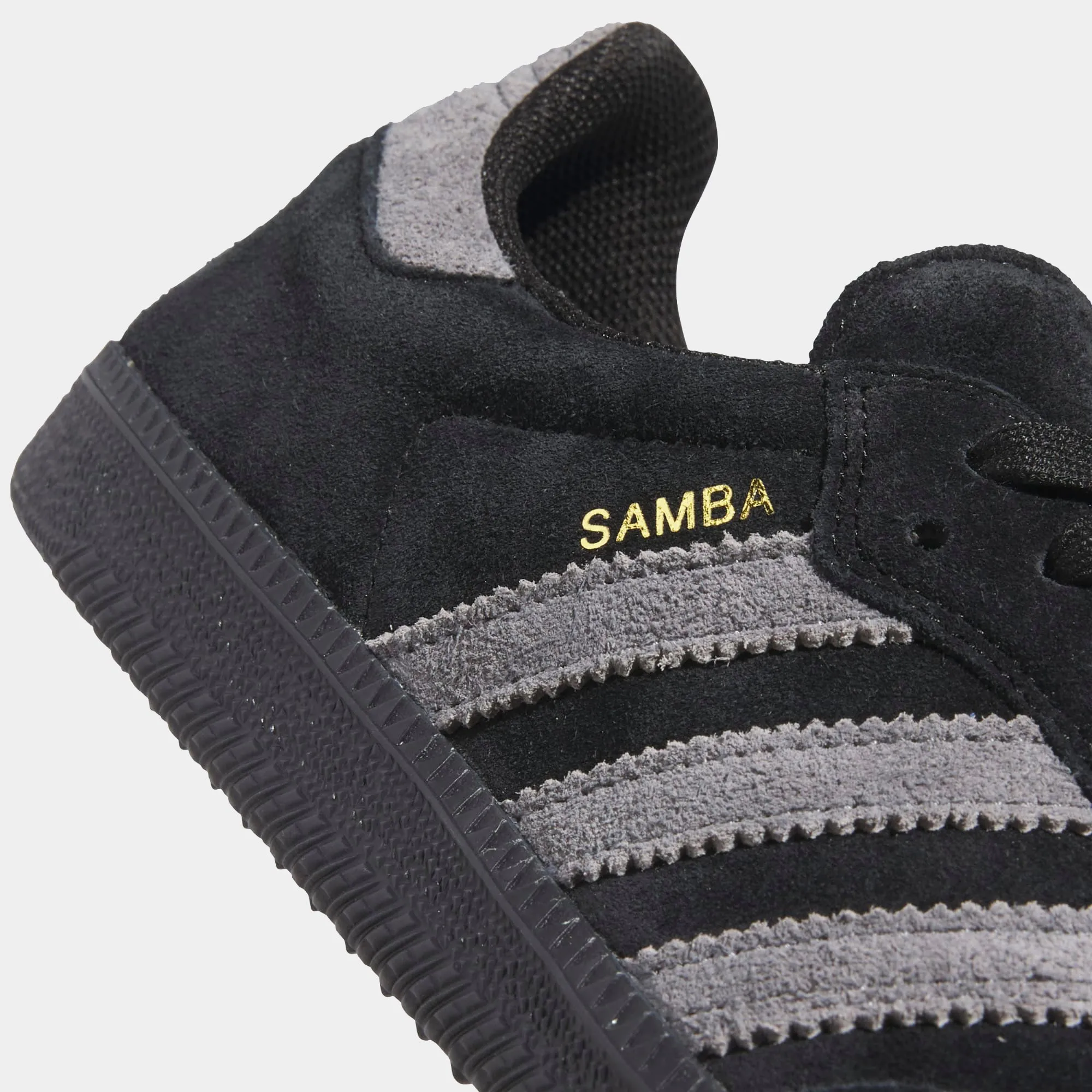 ADIDAS SAMBA ADV - BLACK/GREY-SUEDE
