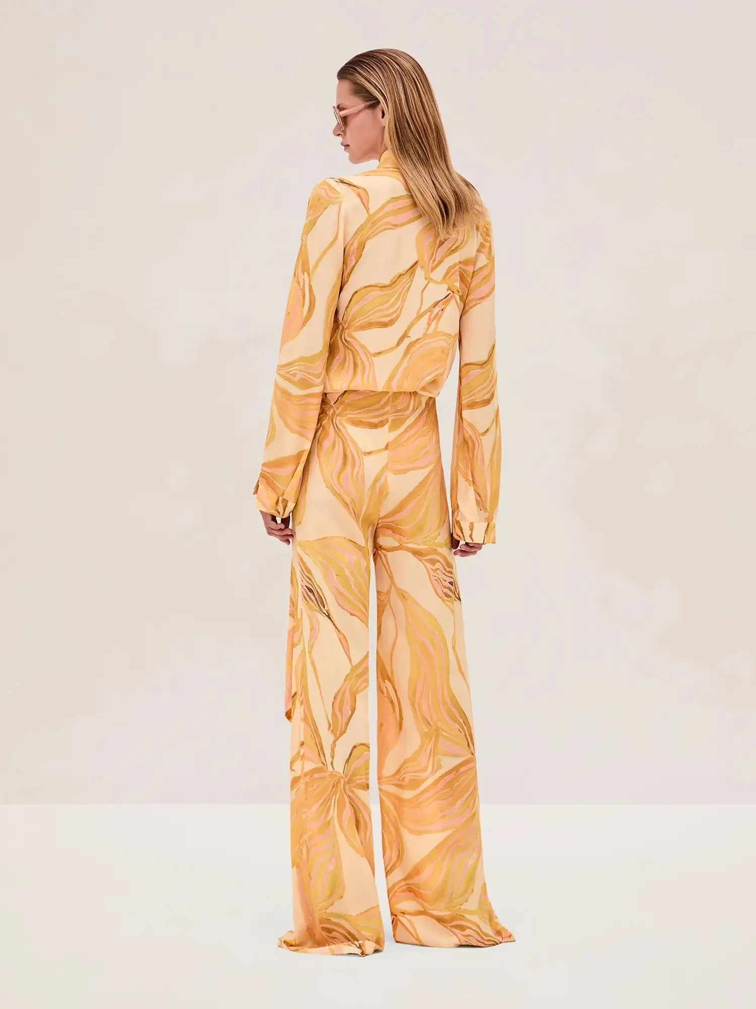 Alexis Rizal Top in Amber Lily