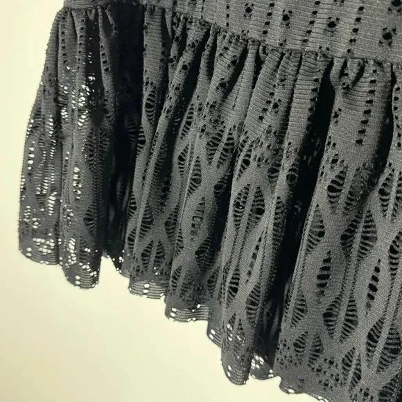 Anthropologie Moulinette Soeurs Black Eyelet Lace Trumpet Skirt Size Small