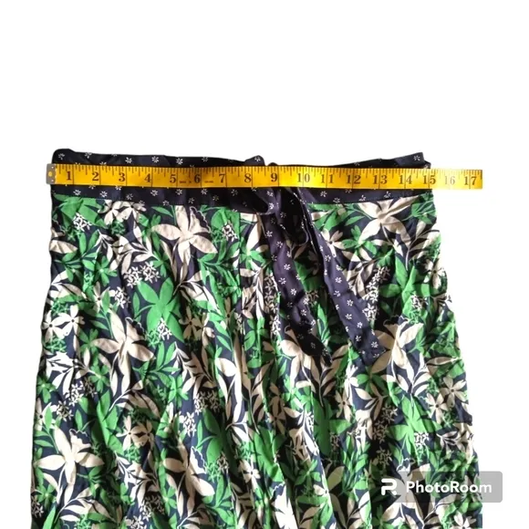 🦚Anthropologie Velvet By Graham &amp; Spencer Susannah Wrap Midi Skirt. Size S