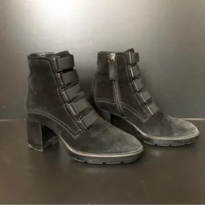 Aquatalia Suede Indira Buckled Booties Black Size 7.5 Block Heel Made in Italy