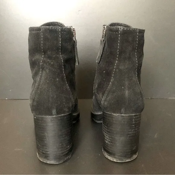 Aquatalia Suede Indira Buckled Booties Black Size 7.5 Block Heel Made in Italy