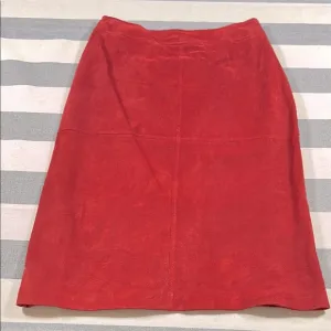 August Silk Logic Womens  Elegant Red Wine Suede Skirt Knee Length Lined Size 10