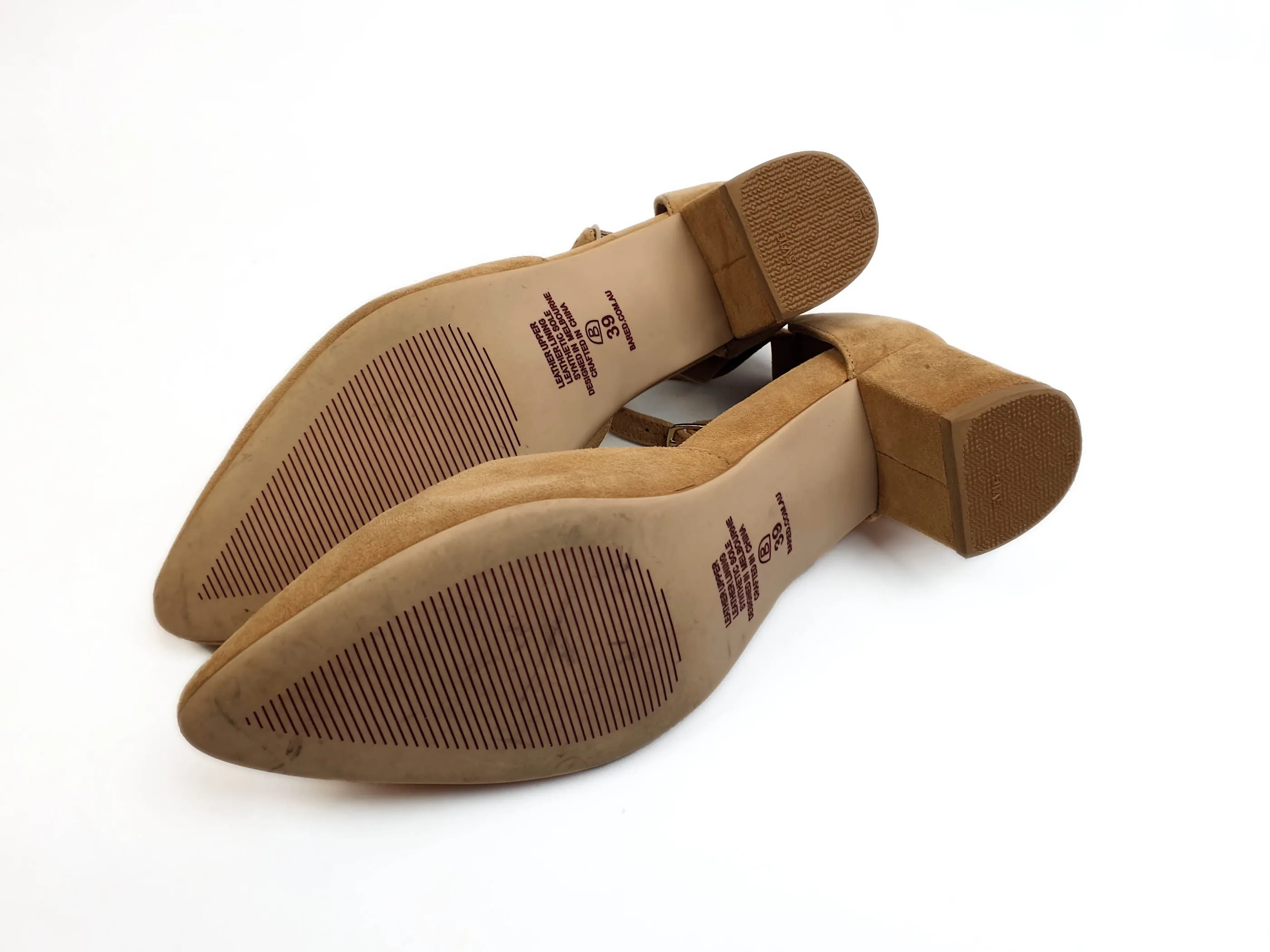 Bared tan suede low heel shoes size 39