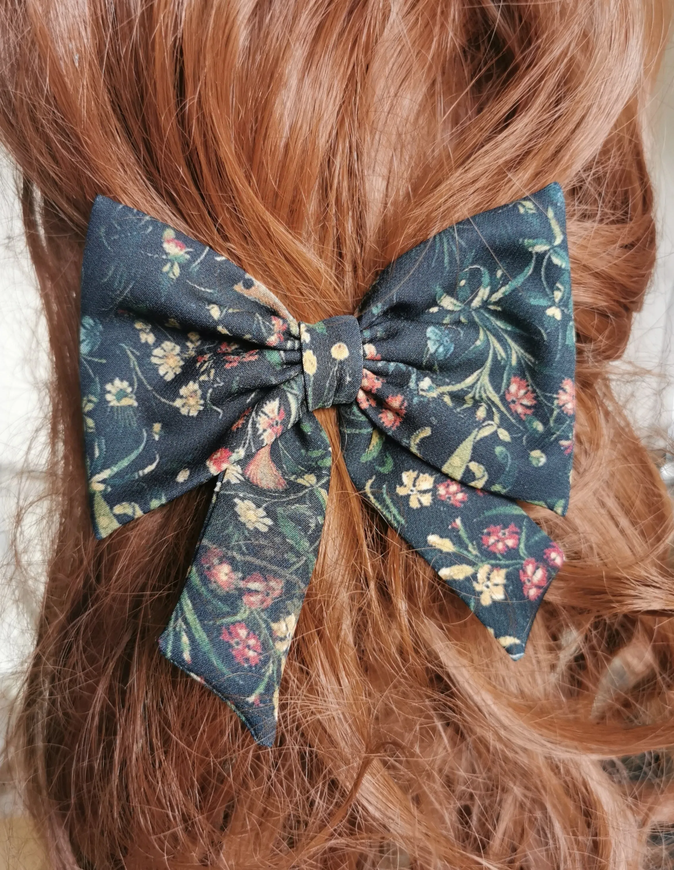 Bow Unicorn (green, red )