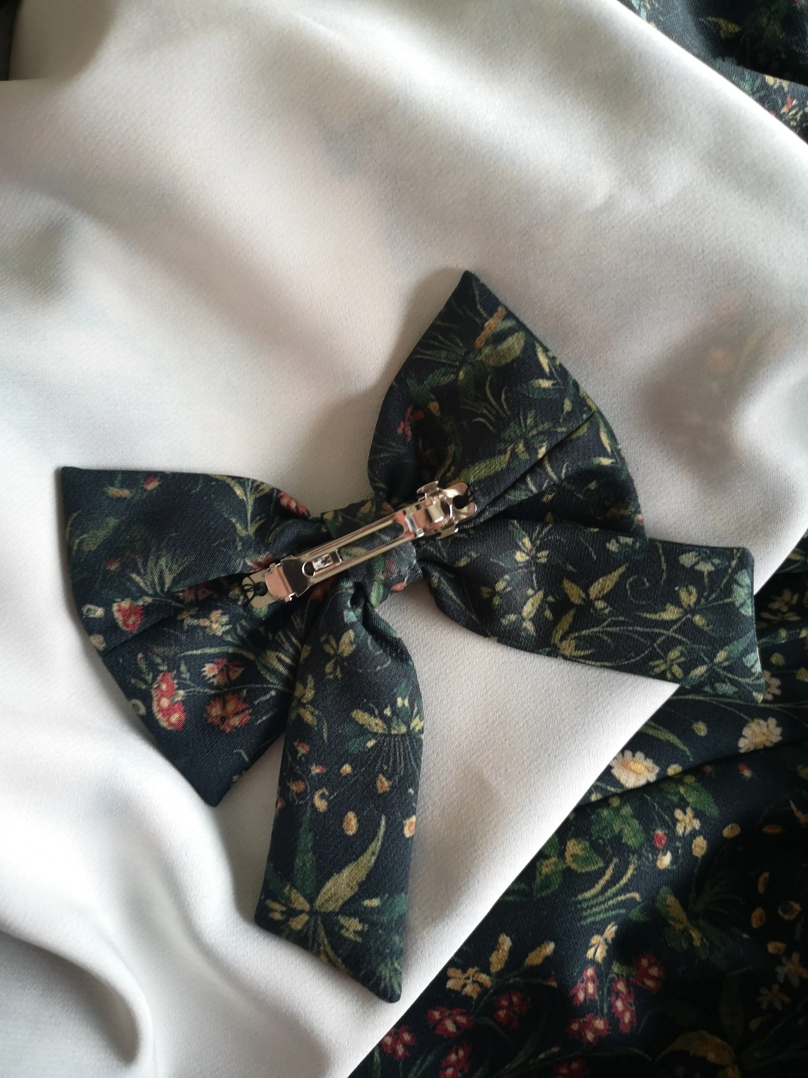 Bow Unicorn (green, red )