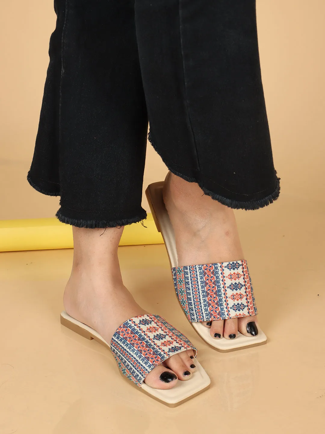 Chic Soft & Comfortable Casual Multicolor Printed Flats Slippers