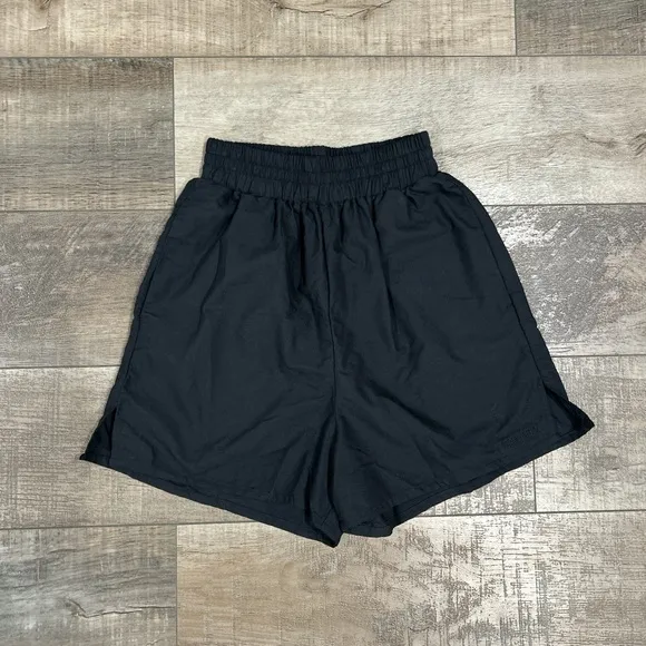 Djerf Avenue black breezy shorts in organic cotton