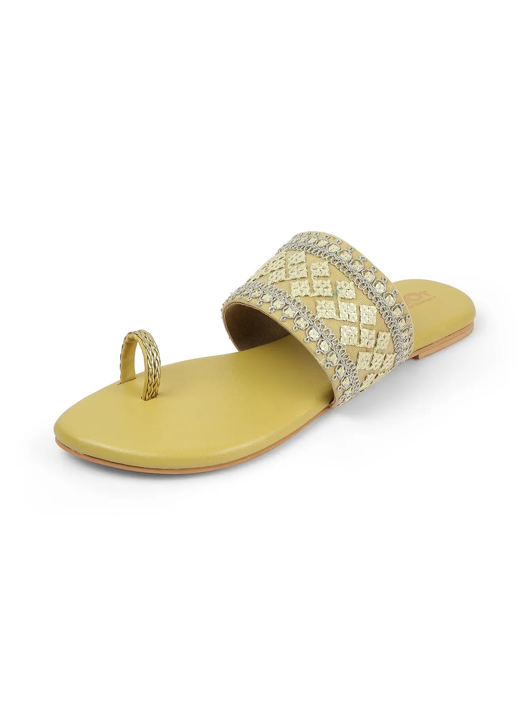 Golden Hour: Everyday Sandals Footwear