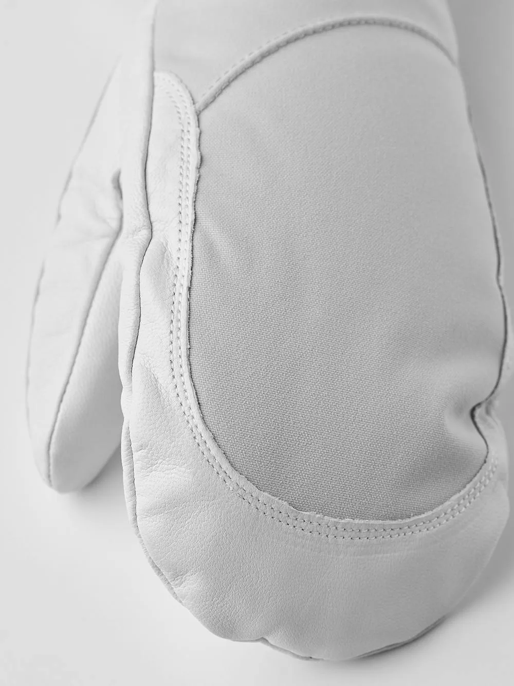 Hestra Heli Ski Female Mitt 2025