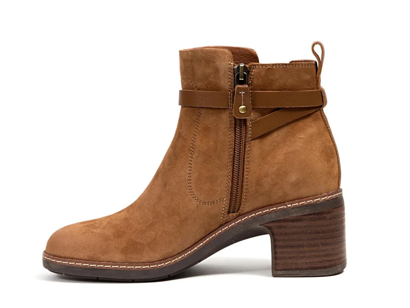 Jambu: Viv Water Resistant in Dark Tan