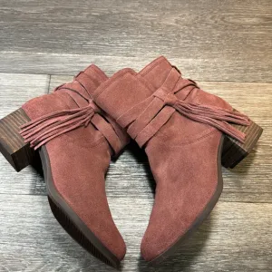 Koolaburra BY UGG suede boots woman’s size 7.5 (d112)
