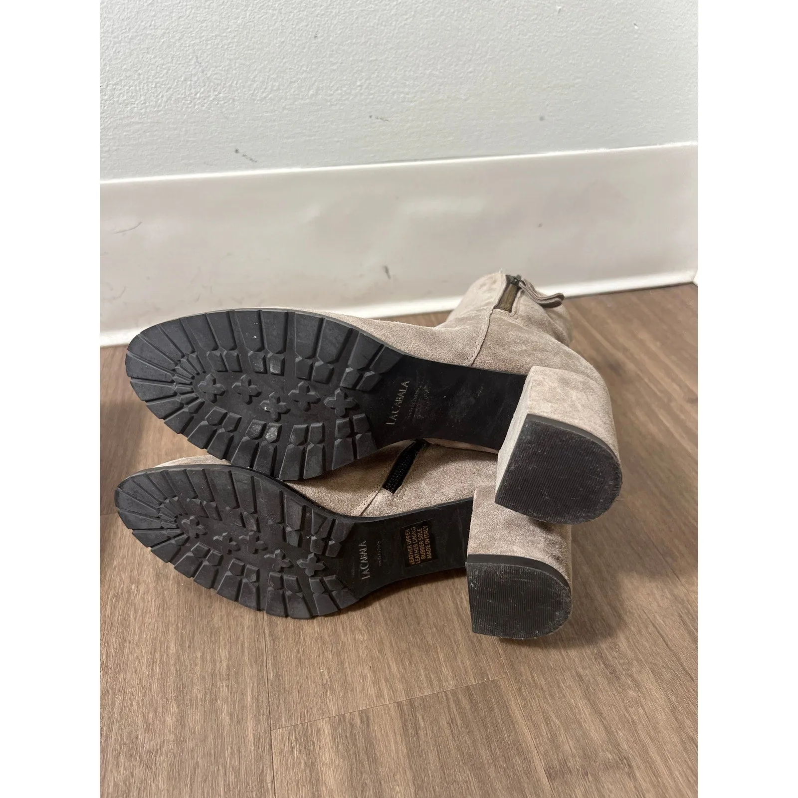 La Cabala Tan Heeled Booties Sz 38