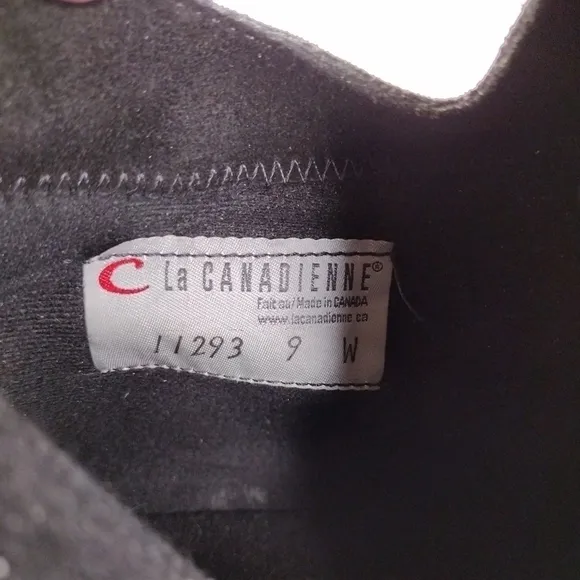 LA Canadienne Black Suede Ankle Boots Women's Size 9W