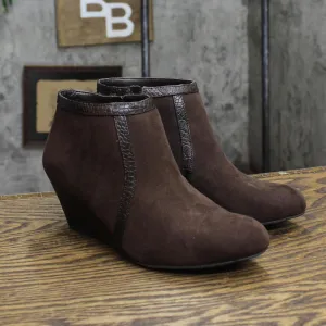 Laura Ashley Womens Suede Wedge Heel Booties 1673e44b64d581 Brown 6.5M
