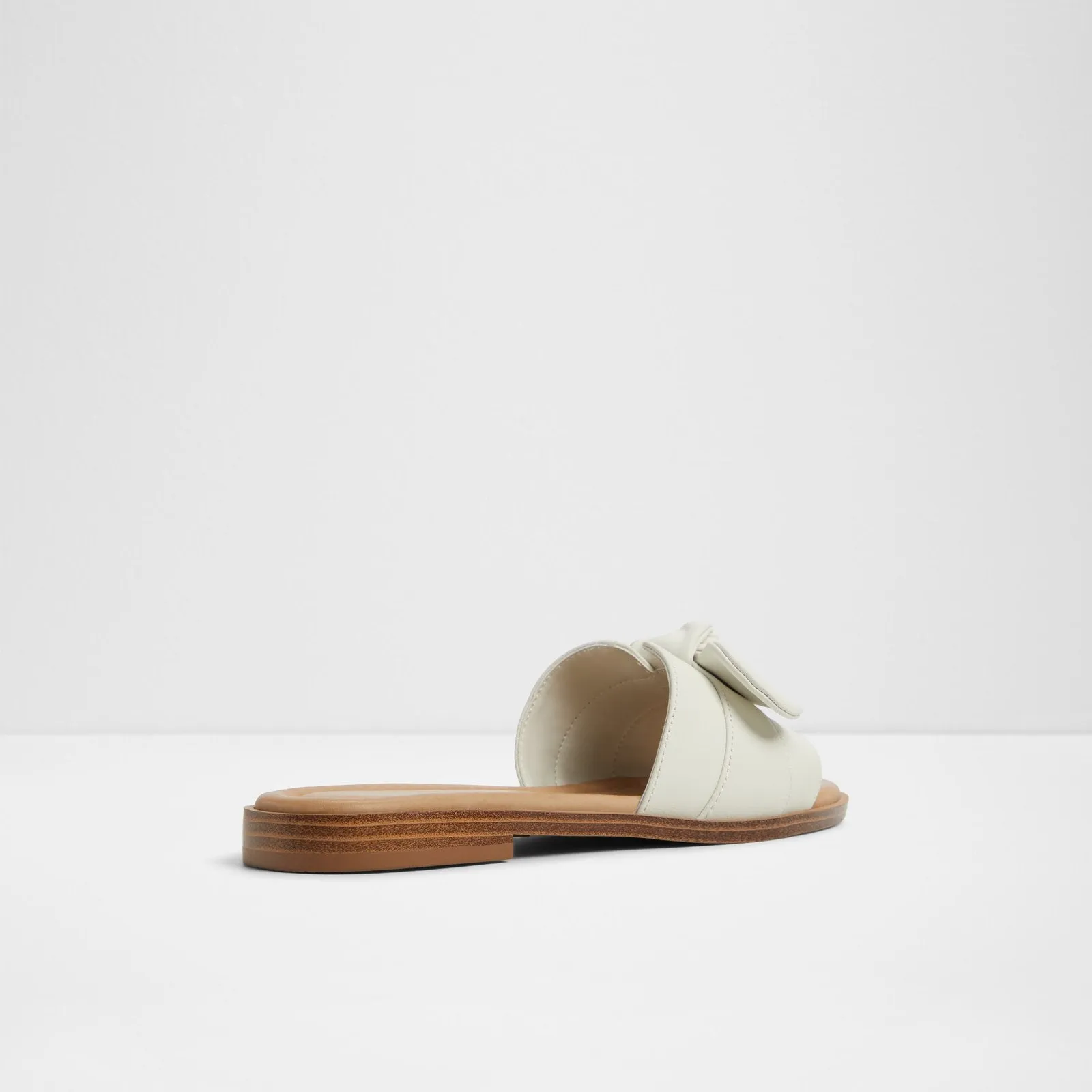 Lavinia / Flat Sandals