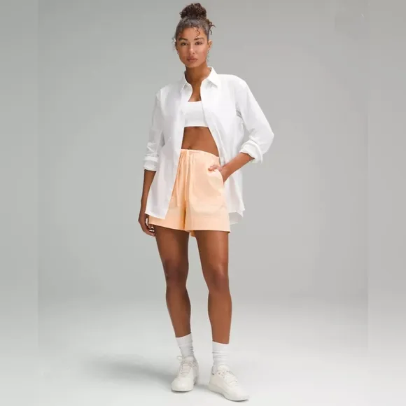 Lululemon Cotton-Blend‎ Poplin High-Rise Short 4&quot;