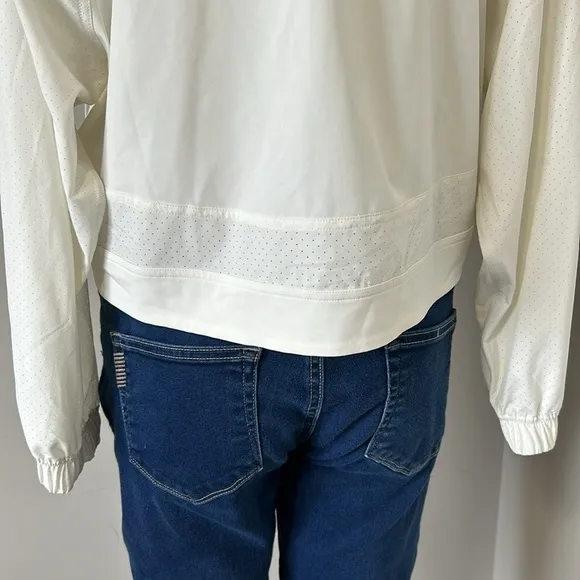 Lululemon In Depth Jacket Lace Antique White Sweat Wicking Full Zip Sz XS