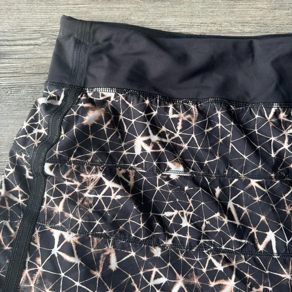 Lululemon Pace Rival Skirt II *4-way Stretch Sugar Crush Multi / Black 10