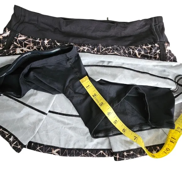 Lululemon Pace Rival Skirt II *4-way Stretch Sugar Crush Multi / Black Size 8