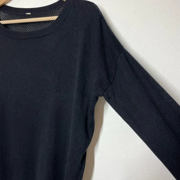 Lululemon Well Being Sweater Black M117