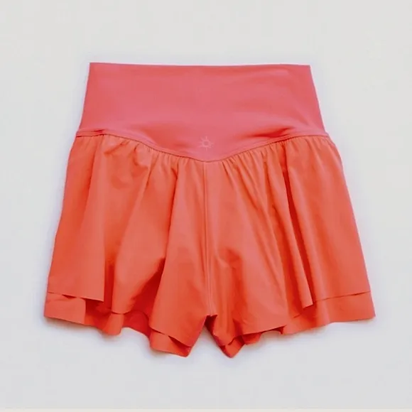 M: Aerie Ruched Flowy Stretch Shorts