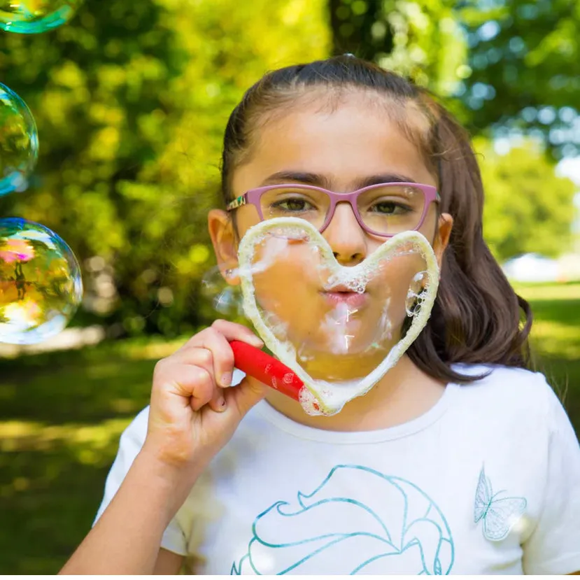 Make Giant Bubbles - Hand Wand