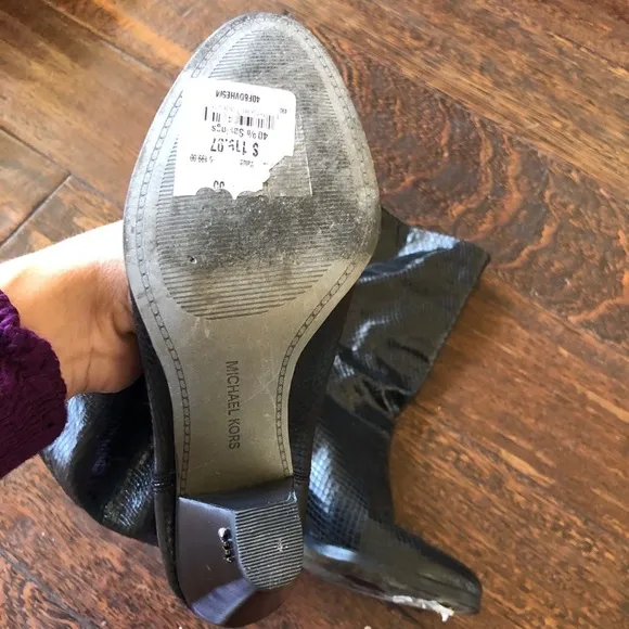 Michael Kors Snakeskin look slouch Booties
