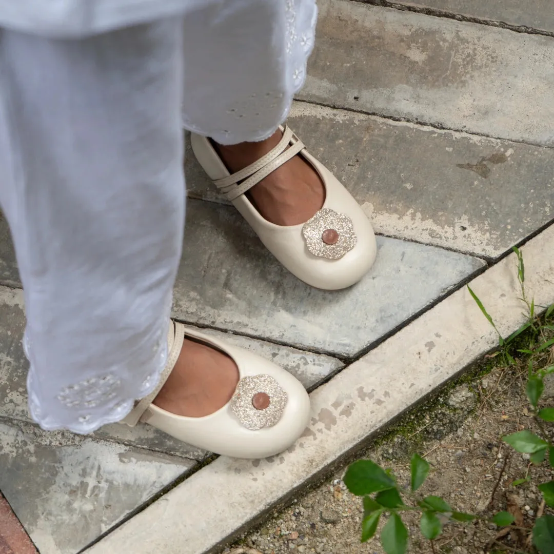 Mini Hana Ballerina Flats in Beige