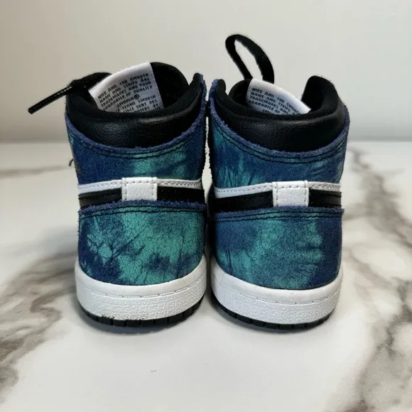 Nike Air Jordan 1 Retro Tie Dye Aurora Green Black White High Top Kids Size 8C