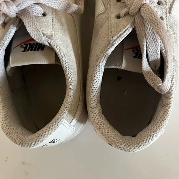 Nike Blazer Low SD Desert Sand Sneaker