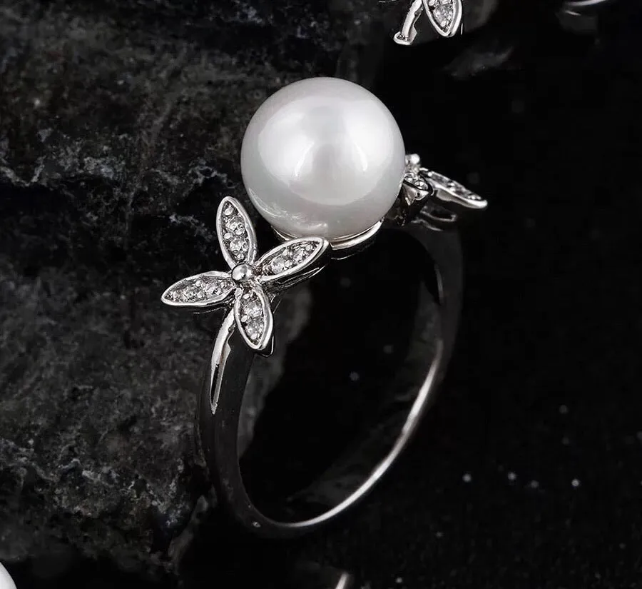 Pearl & Cz Diamond Ring