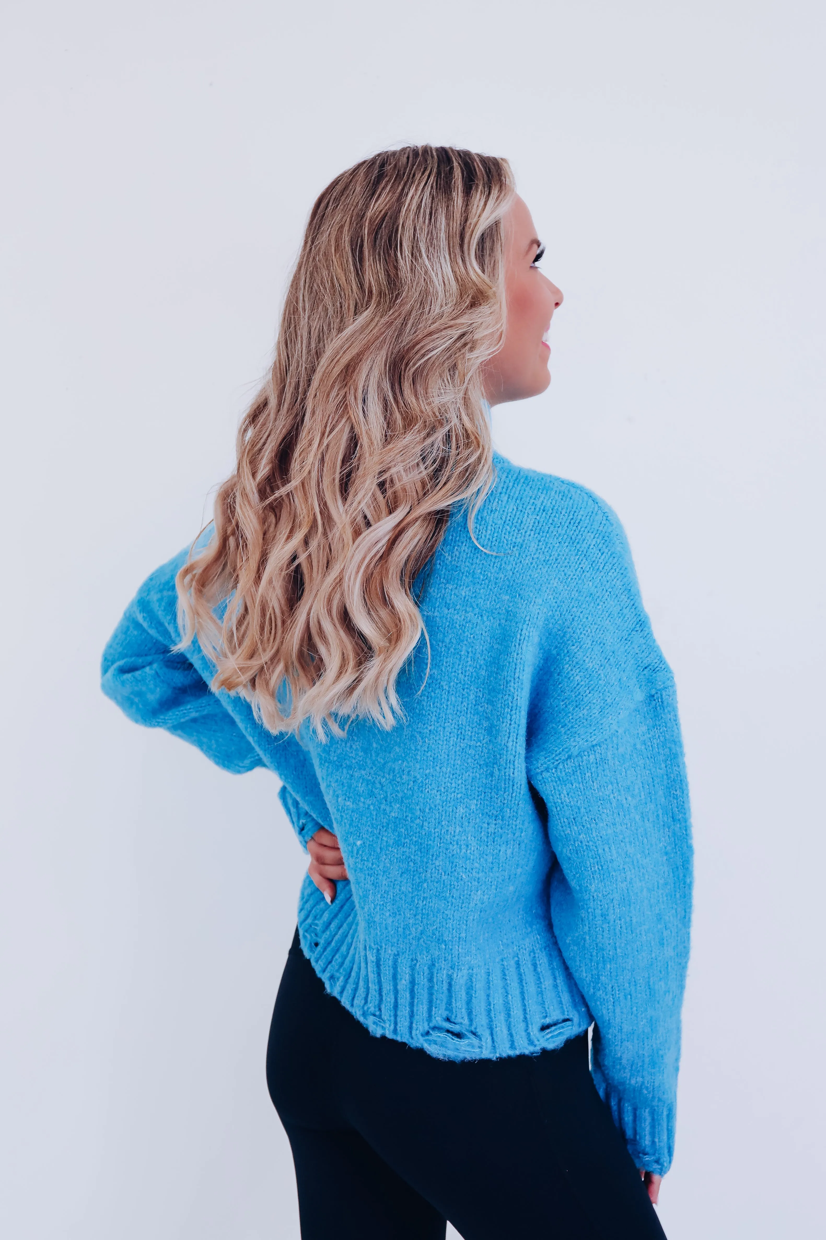 Ricca Cropped Distressed Sweater - Blue