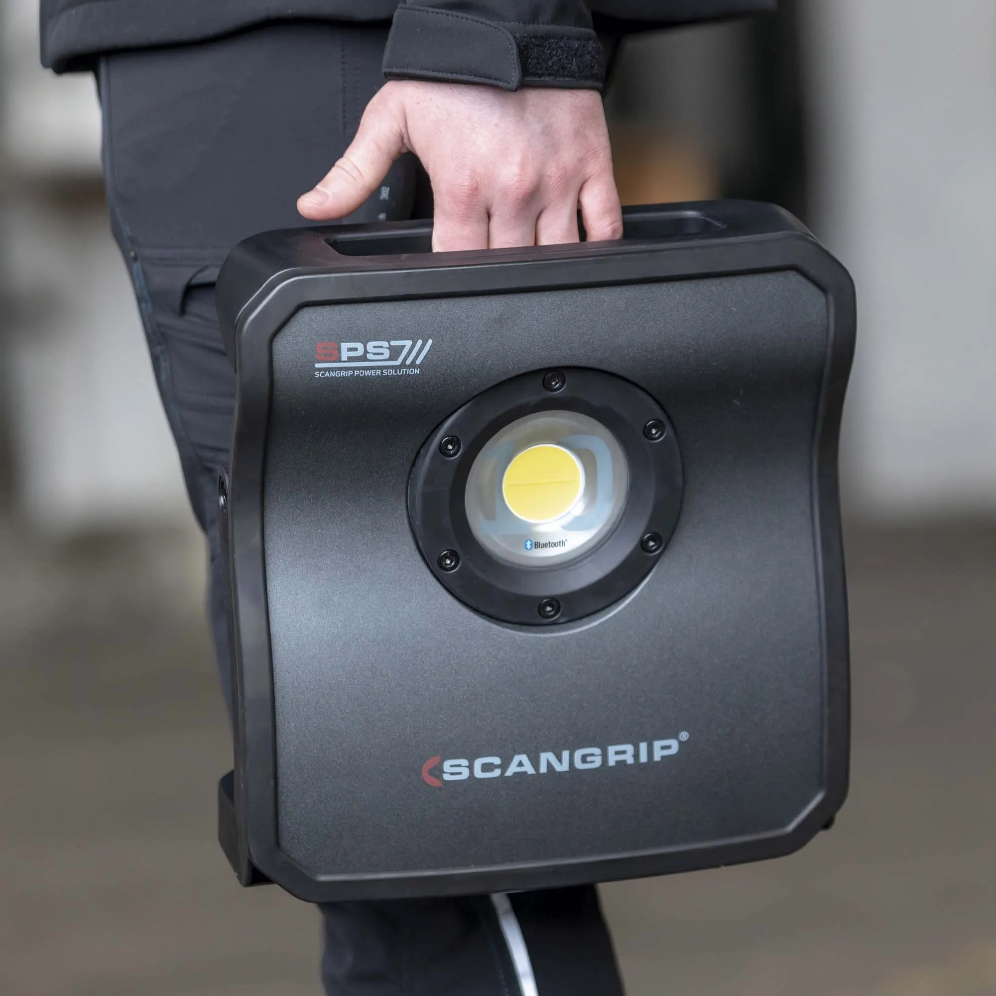 Scangrip Nova 10 SPS High Efficiency 10,000 Lumen COB LED Work Light with Exchangeable Battery System