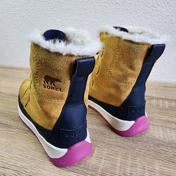 SOREL Kids' Whitney II Joan Lace Suede Faux Fur Snow Boot Big Girl 4