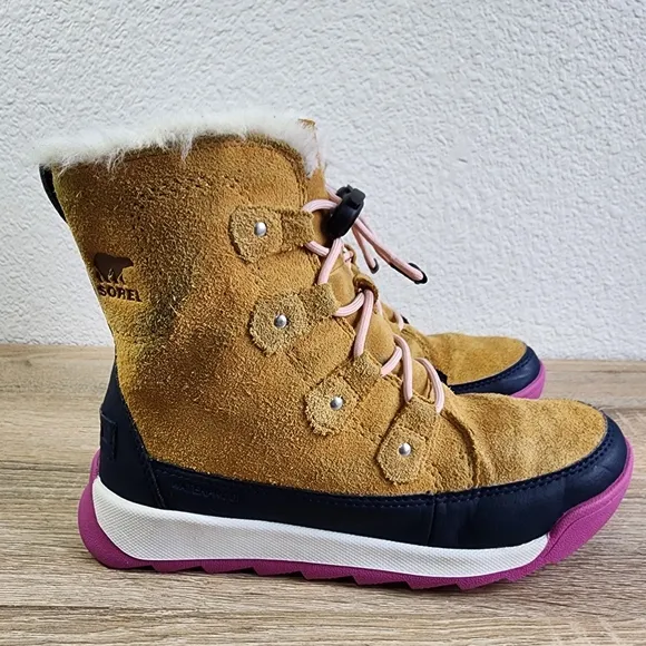 SOREL Kids' Whitney II Joan Lace Suede Faux Fur Snow Boot Big Girl 4