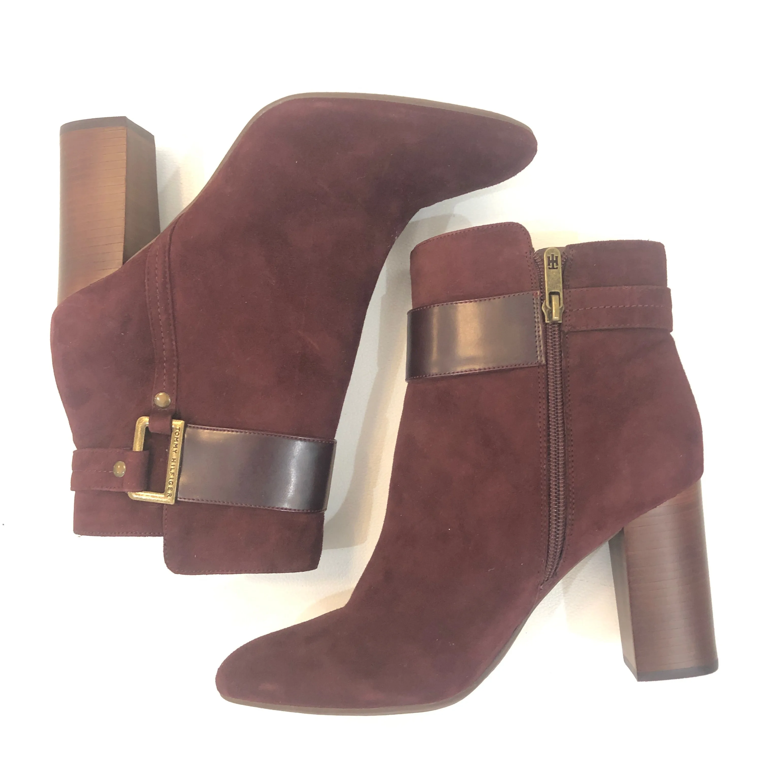 TOMMY HILFIGER Suede Durham Ankle Booties Size 9.5 NWOT