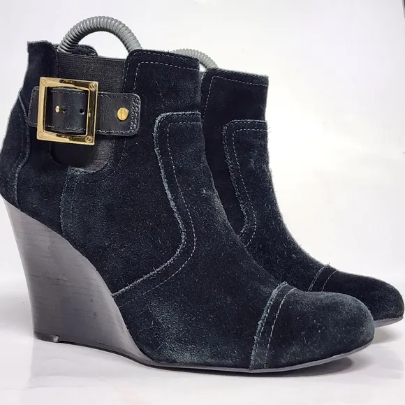 Tory Burch black suede ankle boots booties size 9.5