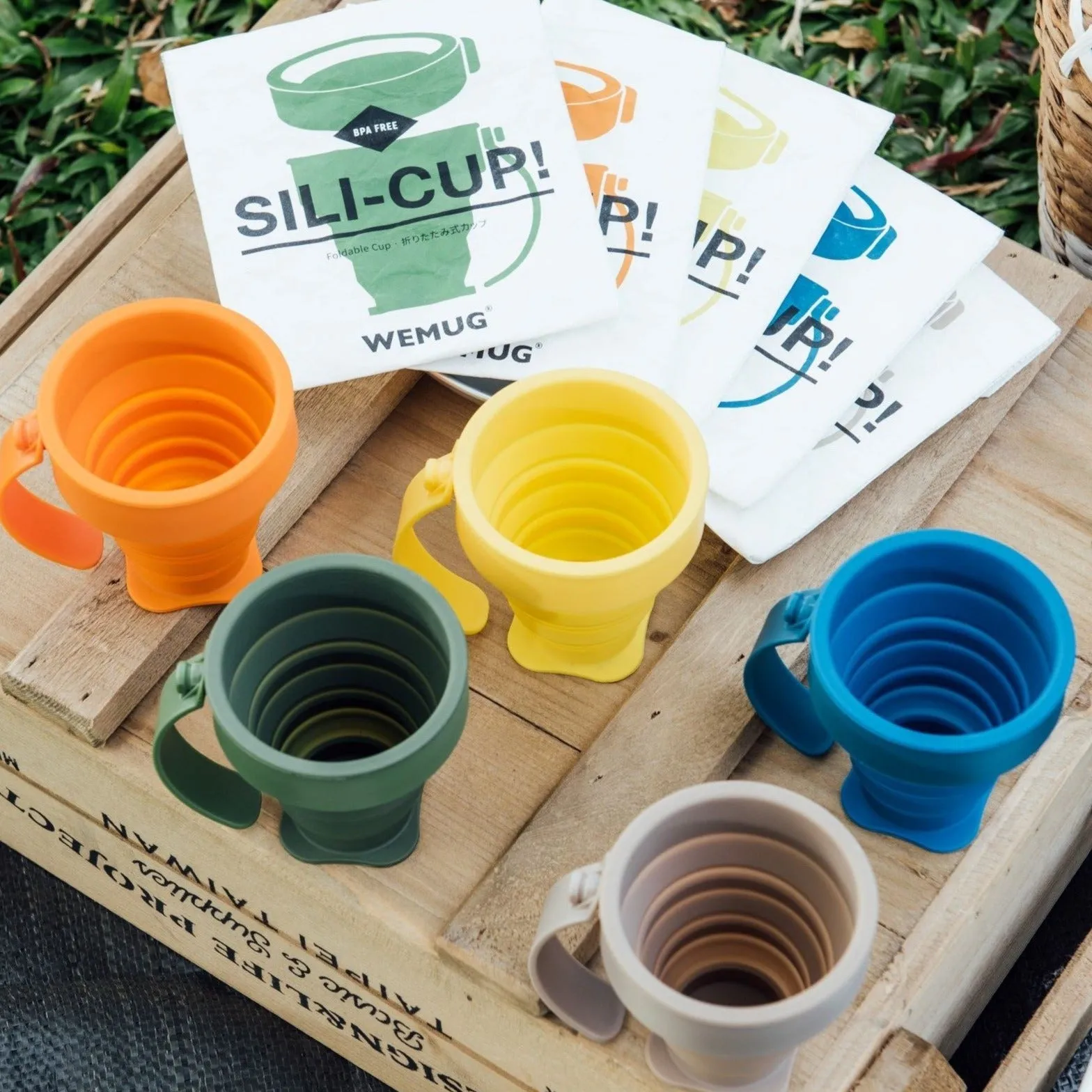 WEMUG On-the-go Foldable Sili Cup with reusable Tyvek bag