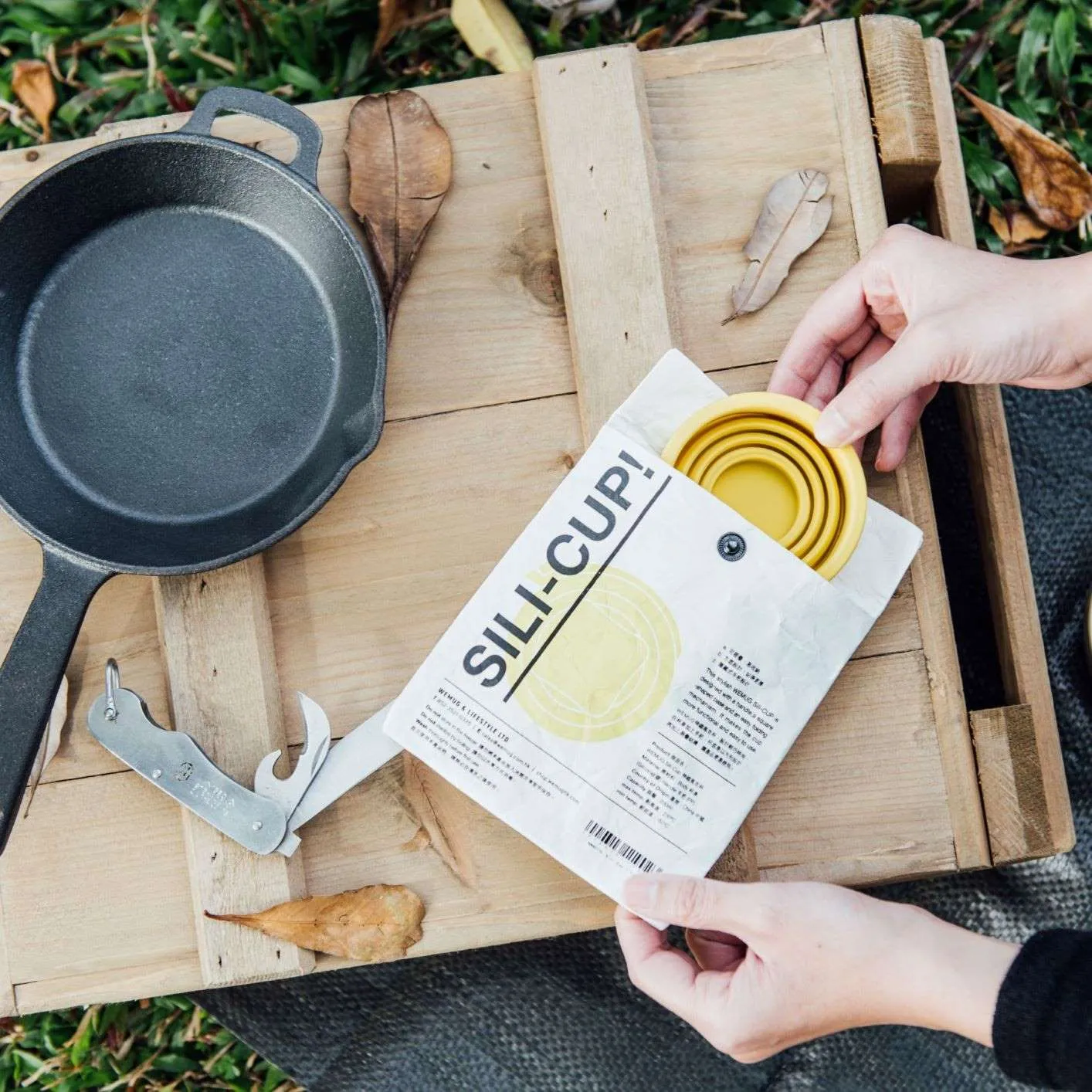 WEMUG On-the-go Foldable Sili Cup with reusable Tyvek bag