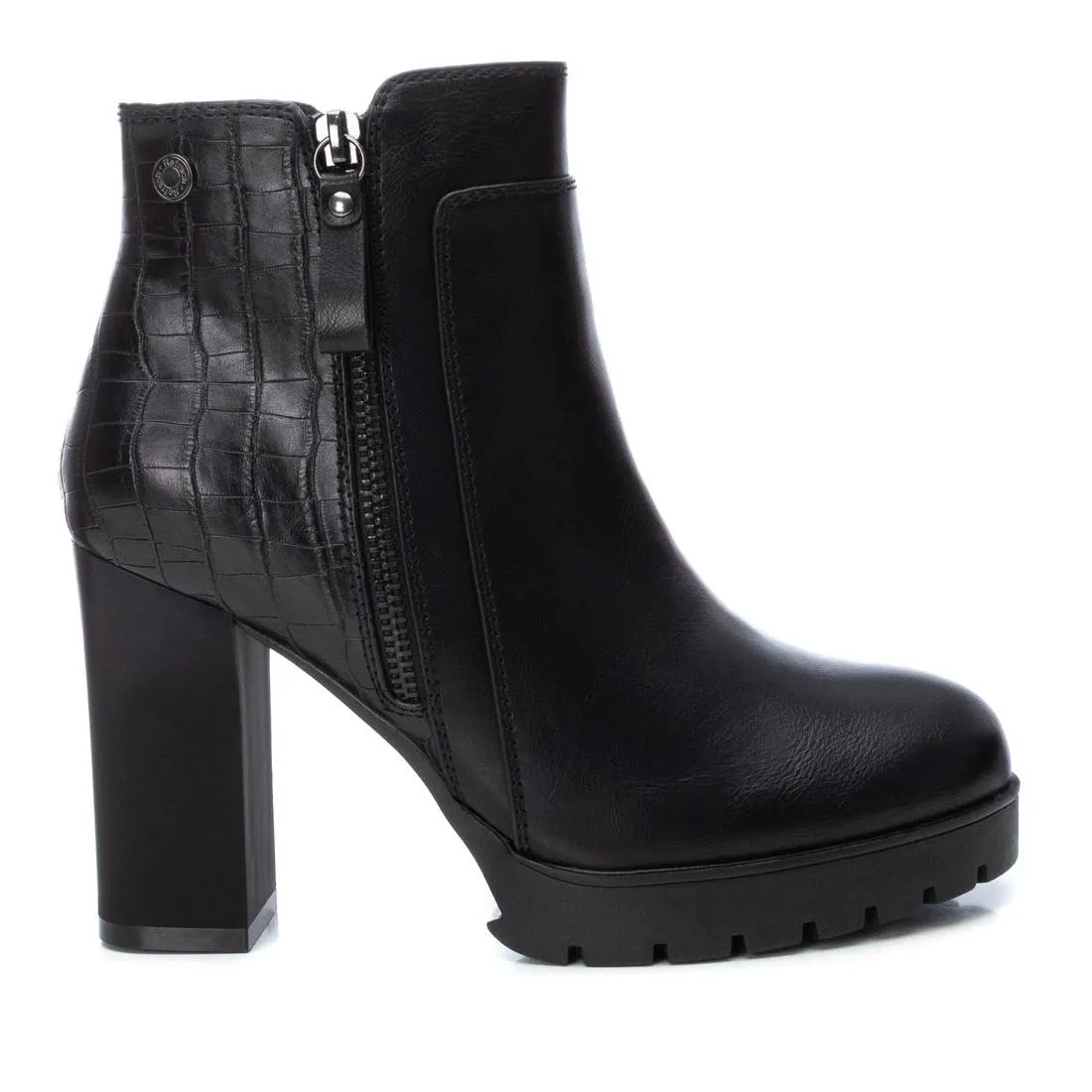 Women's Dress Booties By XTI 170432