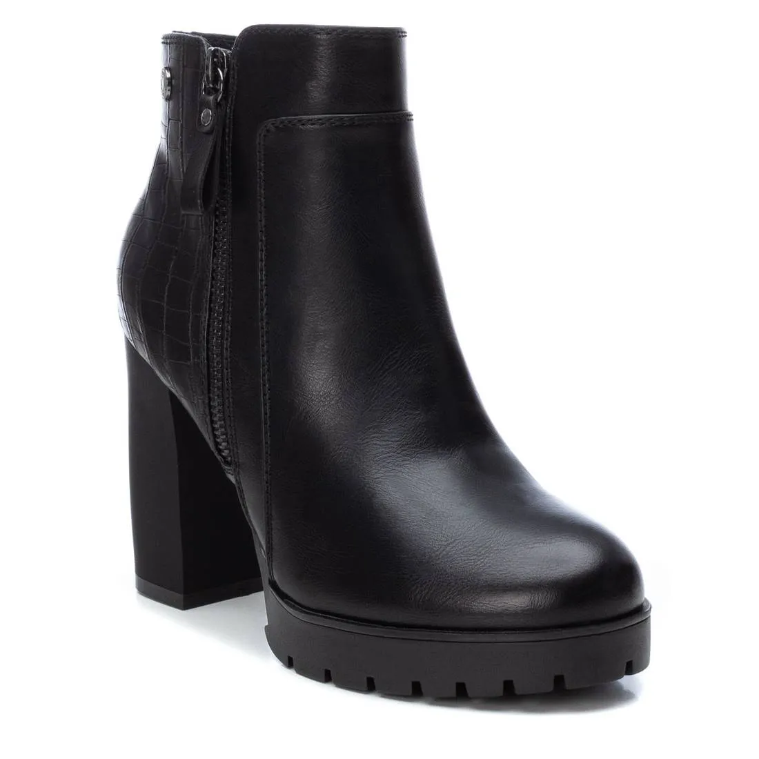 Women's Dress Booties By XTI 170432