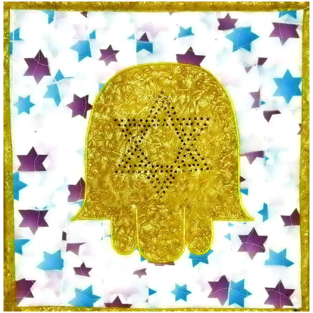 Woven Chamsa Pattern